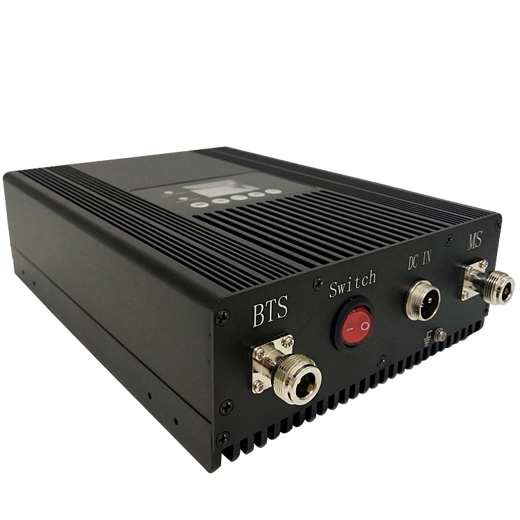 Pro Ripetitore Tri Band 2G/4G/LTE – 1500 mq